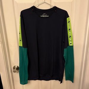 Nike Sport Clash Training Shirt